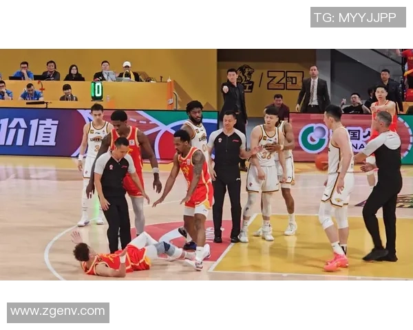 篮球明星与观众冲突事件回顾谁曾因情绪失控而动手